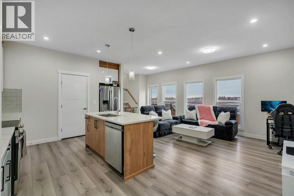 1222 Westmount Drive, Strathmore, Alberta  T1P 1Y9 - Photo 7 - A2284477