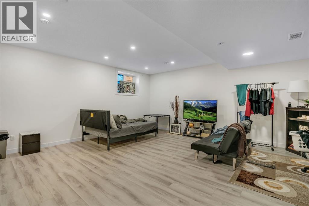 1222 Westmount Drive, Strathmore, Alberta  T1P 1Y9 - Photo 30 - A2284477