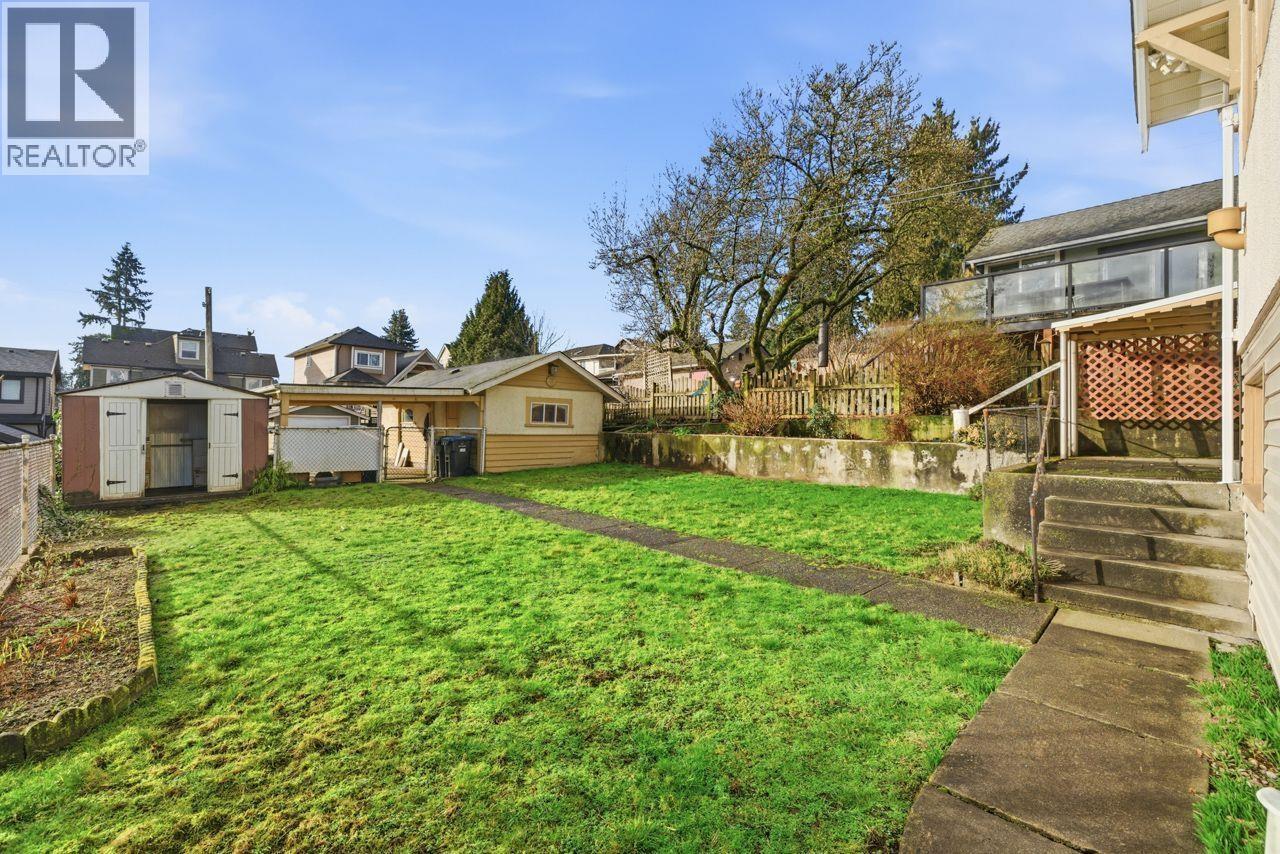 348 Simpson Street, New Westminster, British Columbia  V3L 3J9 - Photo 34 - R3089269