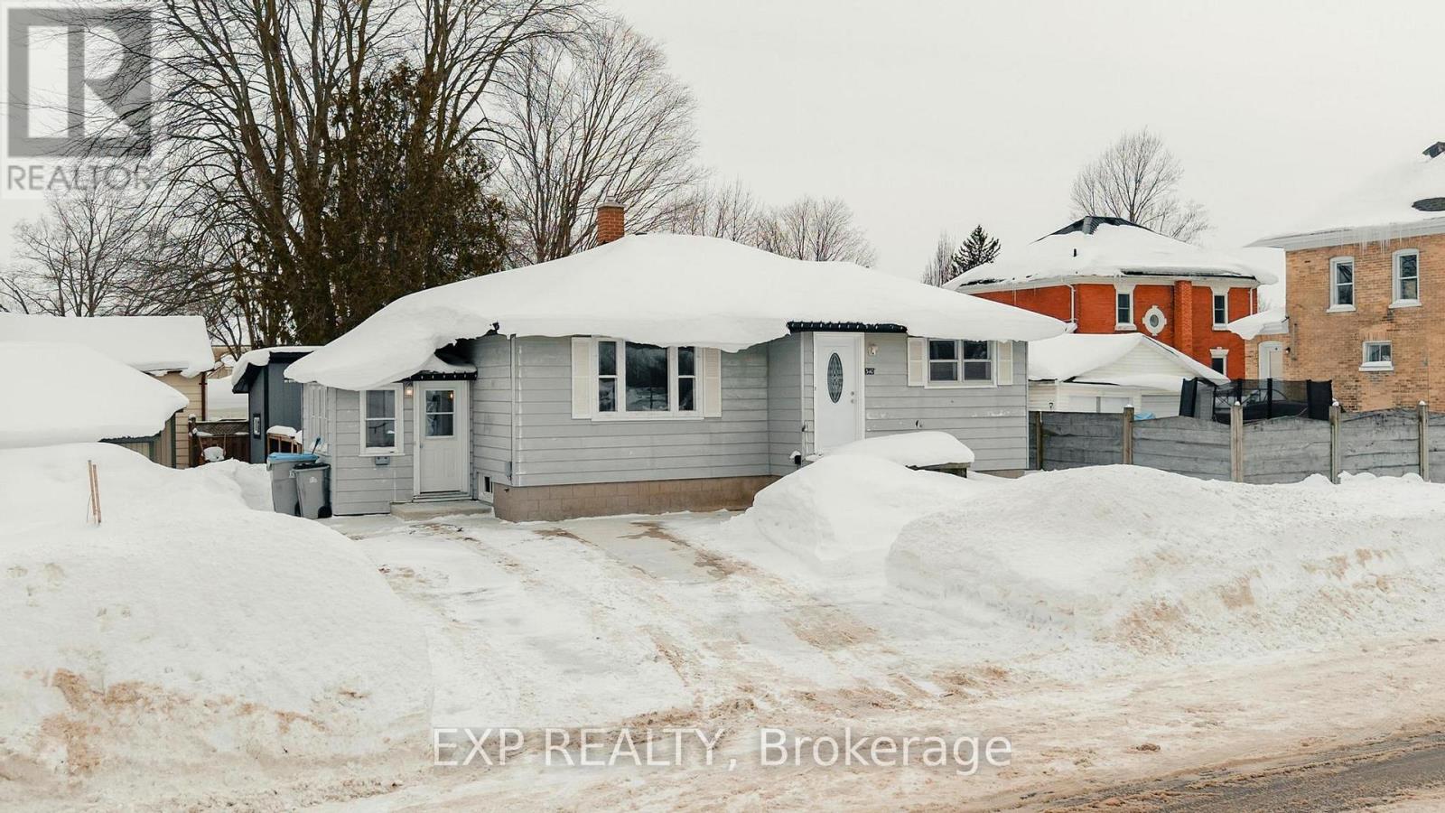 340 Binning Street W, North Perth, Ontario  N4W 1G6 - Photo 19 - X12781770