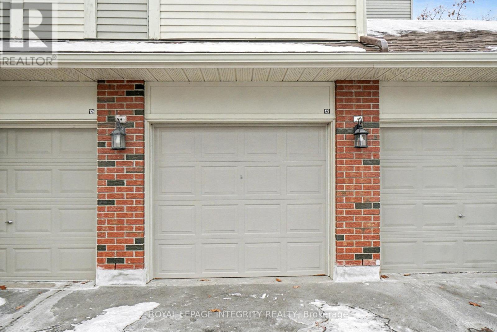 49 - 128 Rushford Private, Ottawa, Ontario  K1T 3C5 - Photo 4 - X12610680