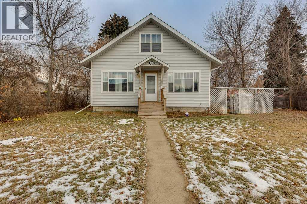 4915 44 Street, Innisfail, Alberta  T4G 1M7 - Photo 2 - A2271713