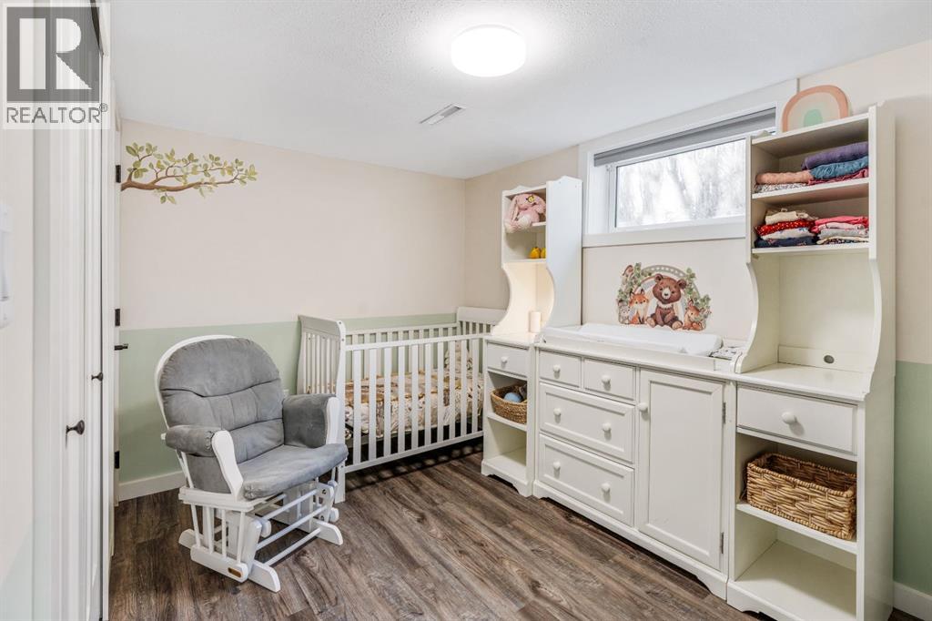 938 7a Street S, Lethbridge, Alberta  T1J 2J2 - Photo 21 - A2285686