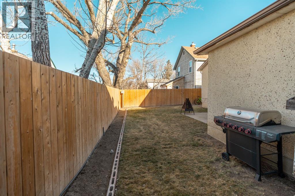 938 7a Street S, Lethbridge, Alberta  T1J 2J2 - Photo 32 - A2285686
