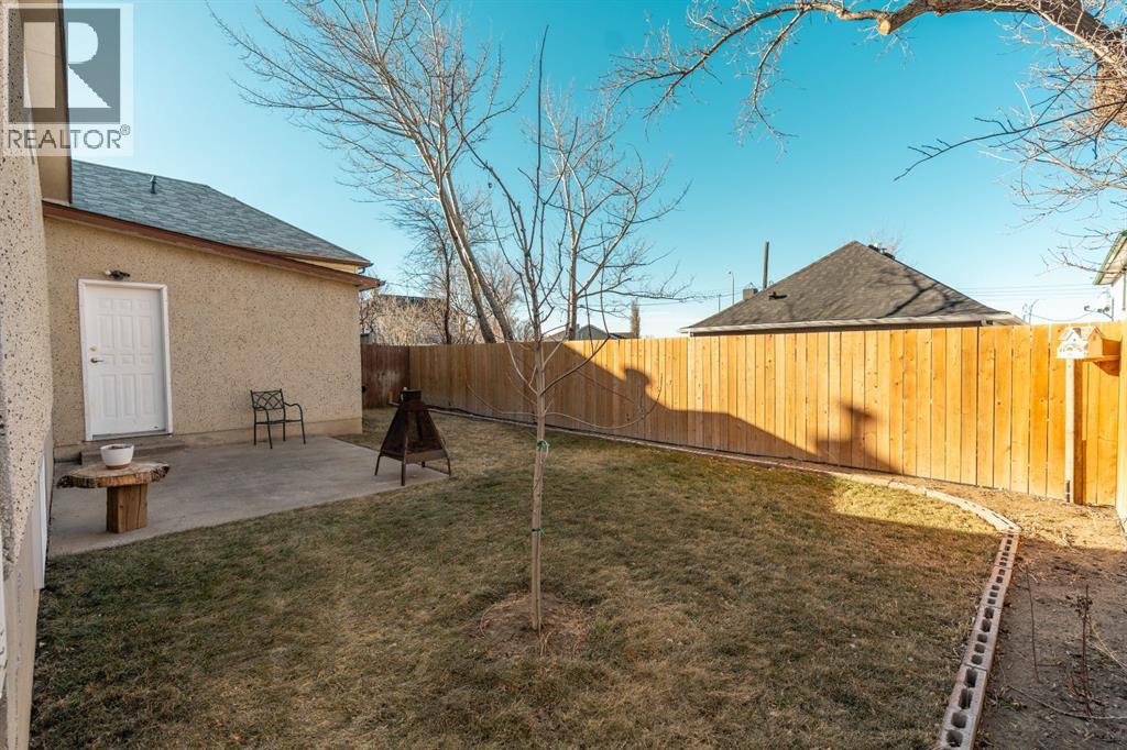 938 7a Street S, Lethbridge, Alberta  T1J 2J2 - Photo 30 - A2285686