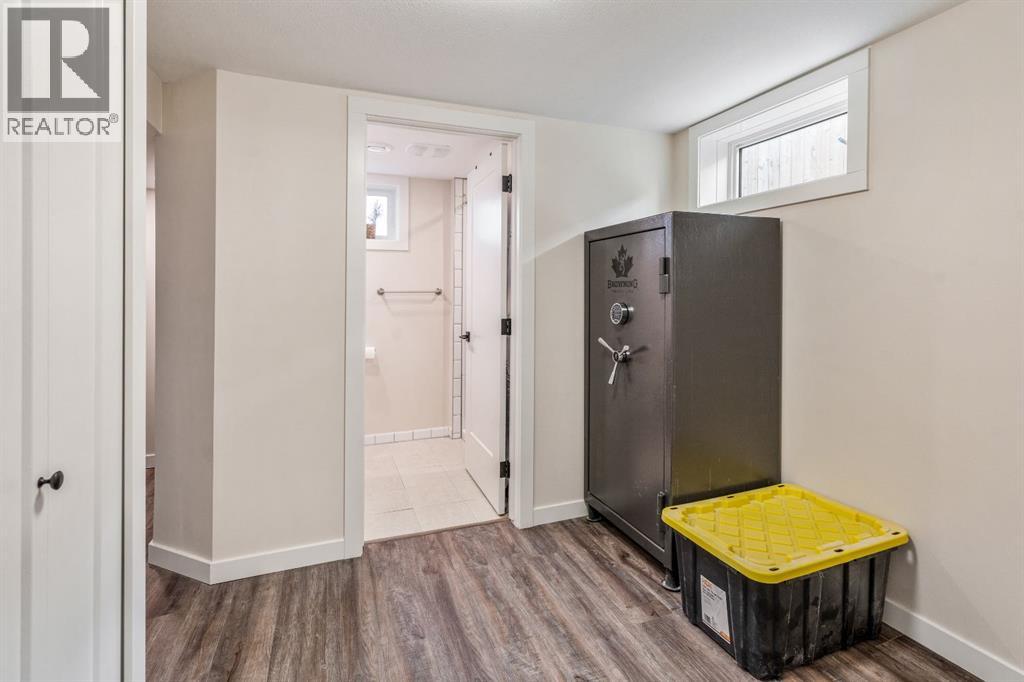 938 7a Street S, Lethbridge, Alberta  T1J 2J2 - Photo 26 - A2285686