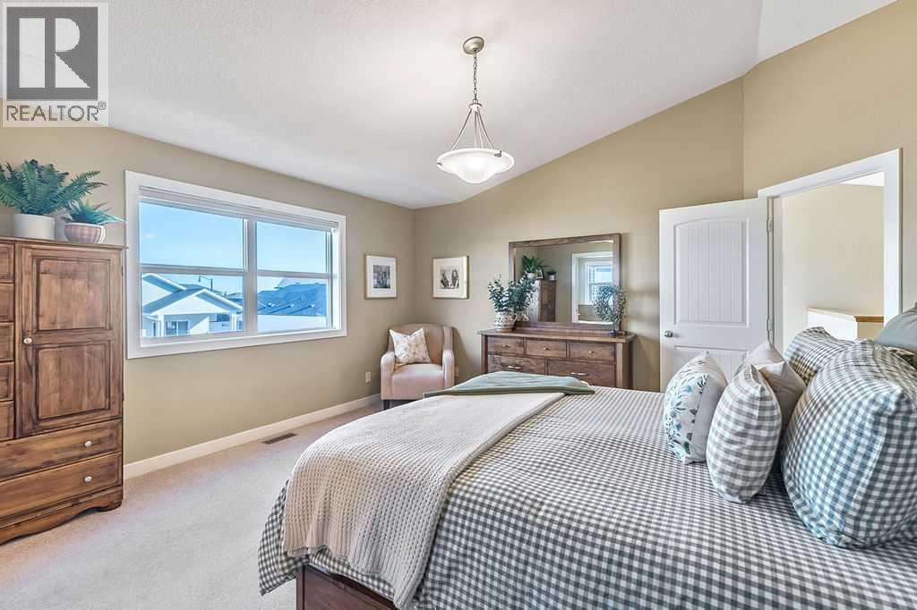 718 Hamptons Bay Se, High River, Alberta  T1V 0A9 - Photo 18 - A2283880