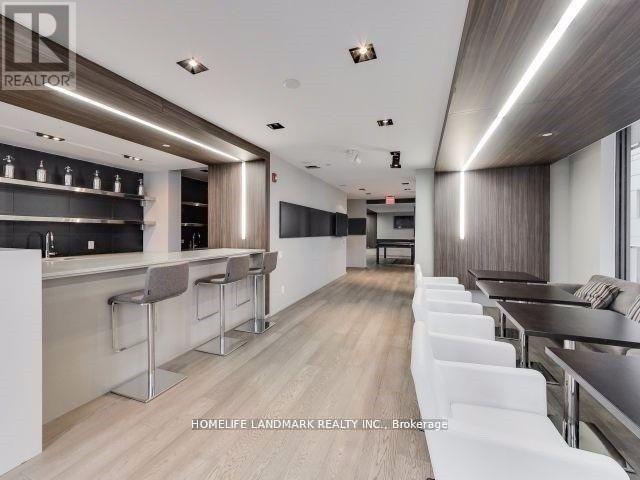 701 - 101 Peter Street, Toronto, Ontario  M5V 2G9 - Photo 8 - C12780346