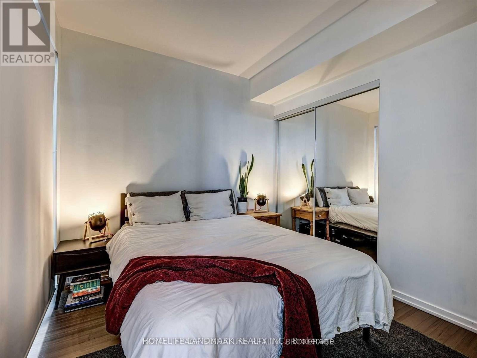 701 - 101 Peter Street, Toronto, Ontario  M5V 2G9 - Photo 11 - C12780346