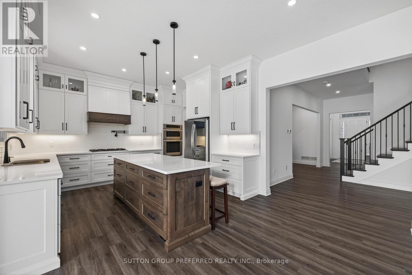 105 Harvest Lane, Thames Centre, Ontario  N0L 1G2 - Photo 20 - X12781792