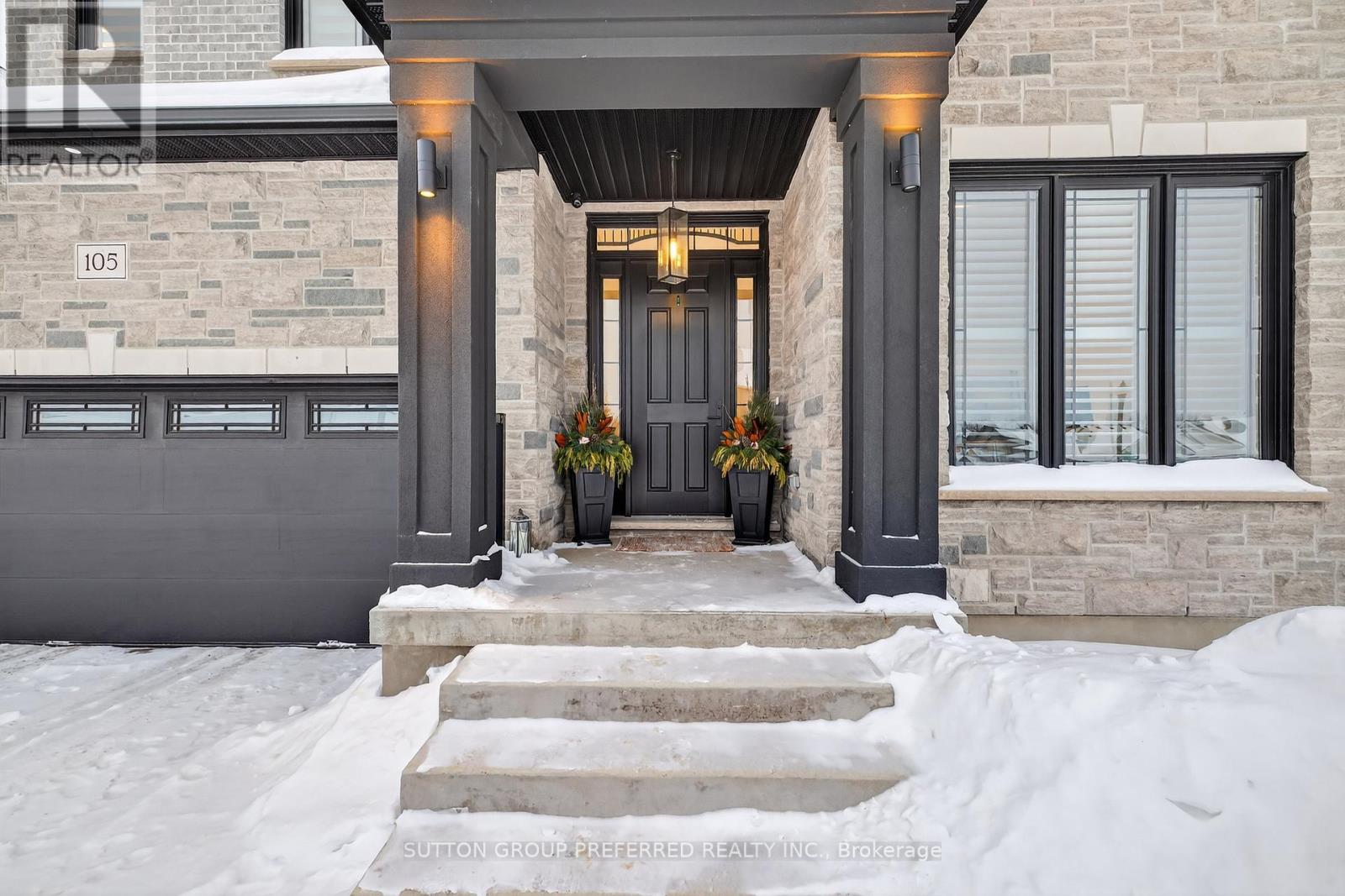 105 Harvest Lane, Thames Centre, Ontario  N0L 1G2 - Photo 3 - X12781792