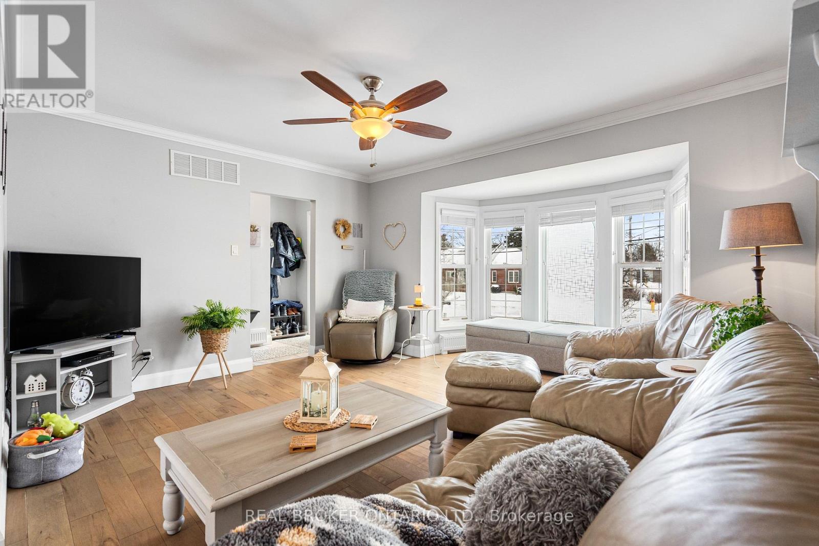 12 Florence Street, Smiths Falls, Ontario  K7A 4A3 - Photo 11 - X12781810