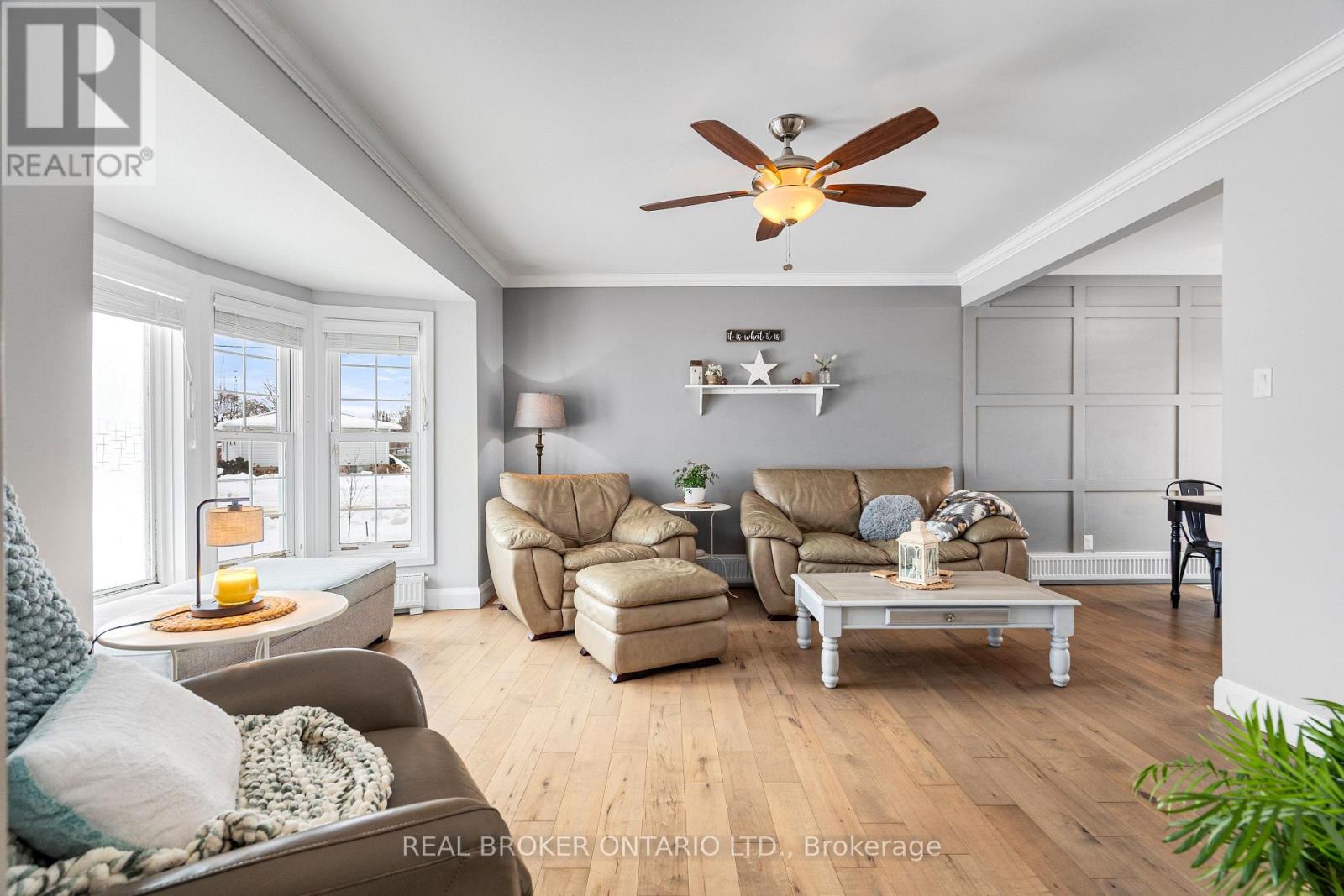 12 Florence Street, Smiths Falls, Ontario  K7A 4A3 - Photo 9 - X12781810