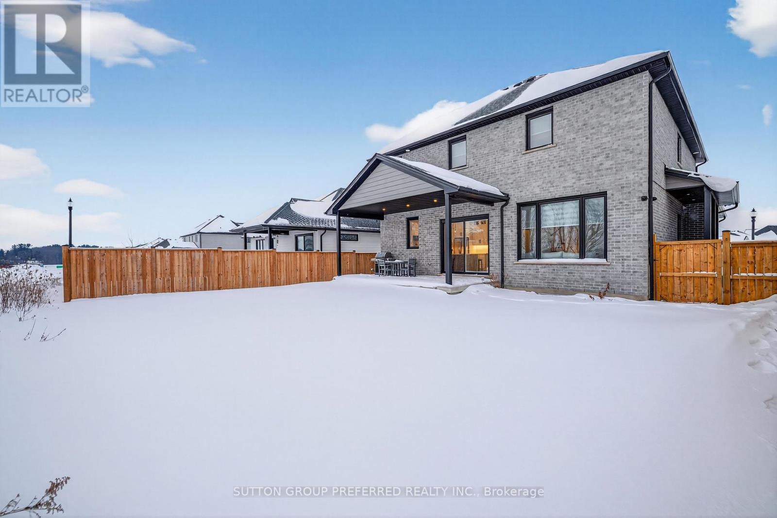 105 Harvest Lane, Thames Centre, Ontario  N0L 1G2 - Photo 47 - X12781792
