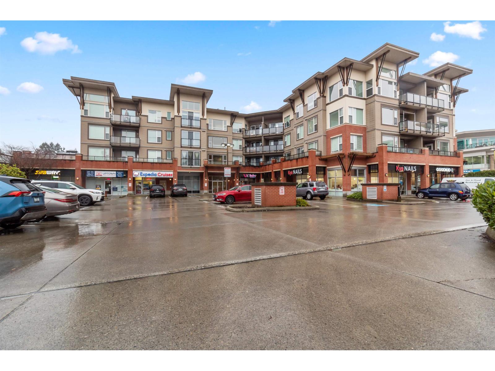 207 33539 Holland Avenue, Abbotsford, British Columbia  V2S 0C6 - Photo 3 - R3088884