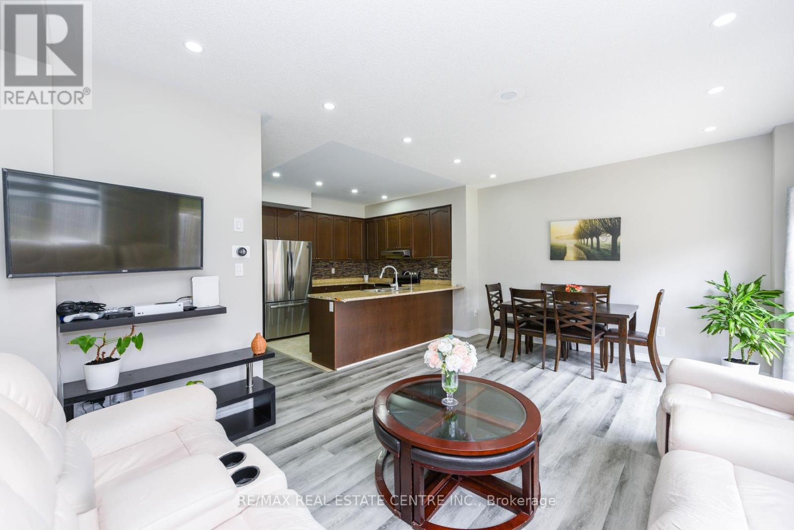 658 Best Road, Milton, Ontario  L9T 8M2 - Photo 12 - W12781788