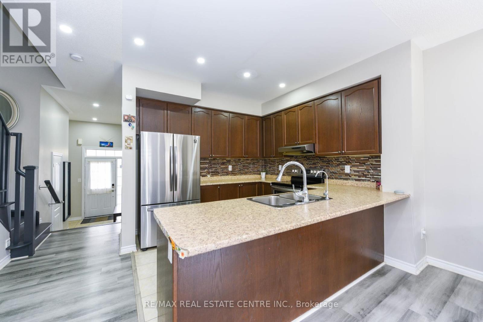 658 Best Road, Milton, Ontario  L9T 8M2 - Photo 13 - W12781788