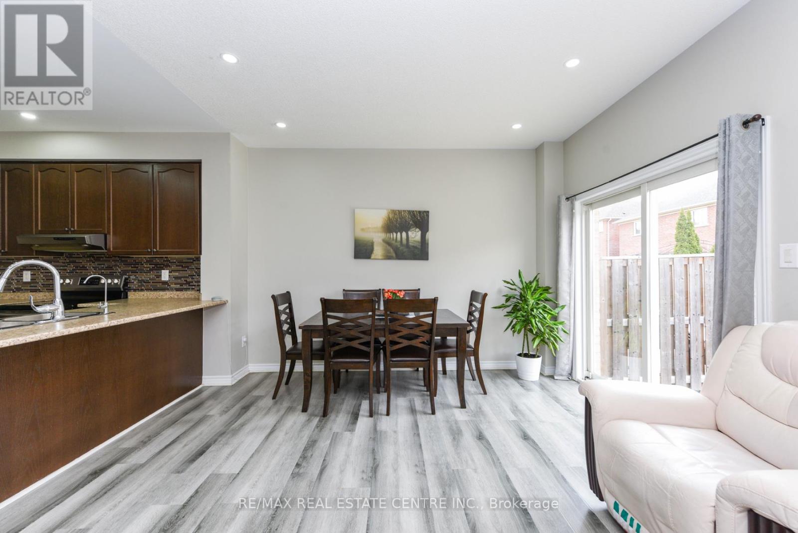 658 Best Road, Milton, Ontario  L9T 8M2 - Photo 15 - W12781788