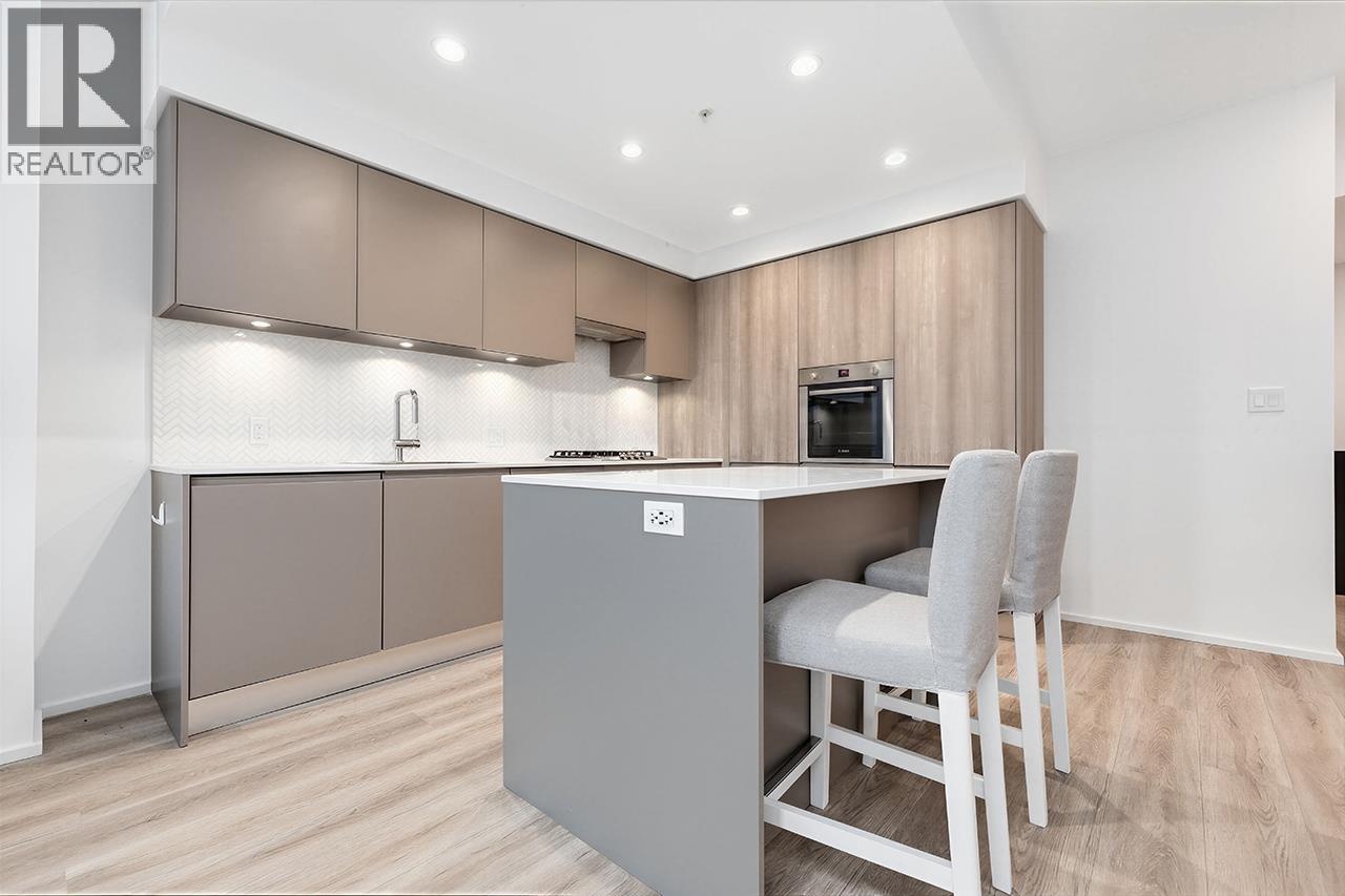 Listing Picture 5 of 31 : 3211 3833 EVERGREEN PLACE, Burnaby / 本拿比 - 魯藝地產 Yvonne Lu Group - MLS Medallion Club Member