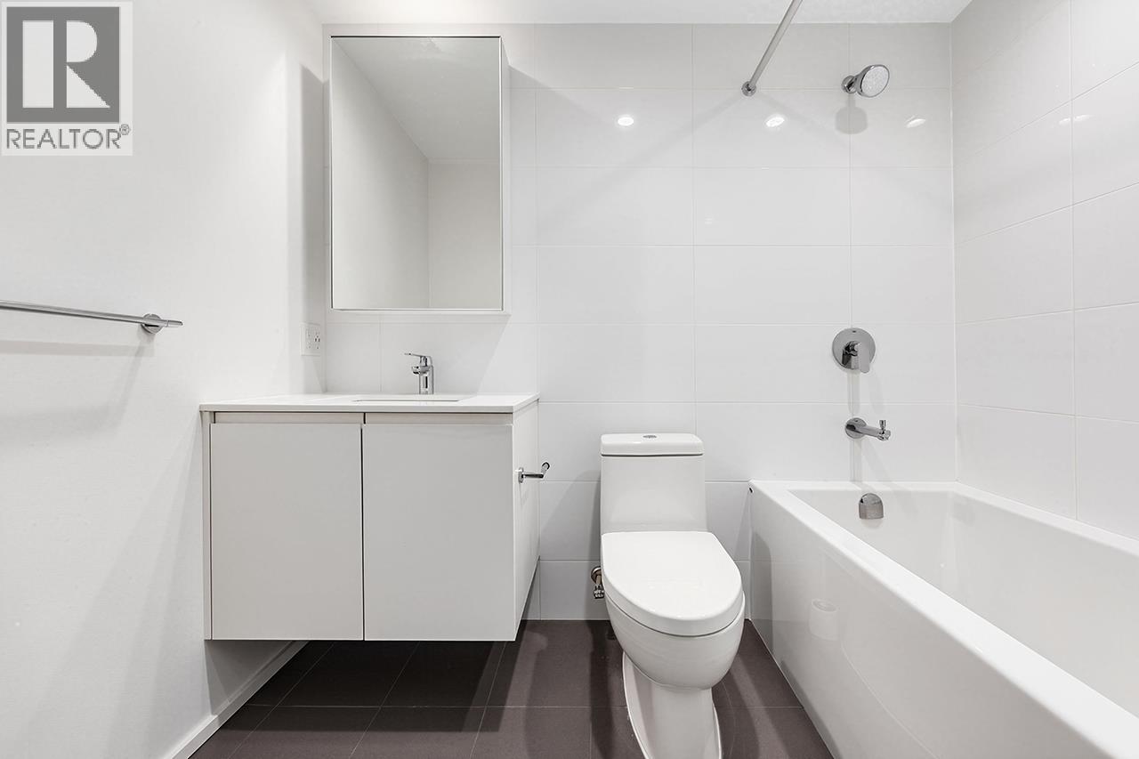 Listing Picture 15 of 31 : 3211 3833 EVERGREEN PLACE, Burnaby / 本拿比 - 魯藝地產 Yvonne Lu Group - MLS Medallion Club Member