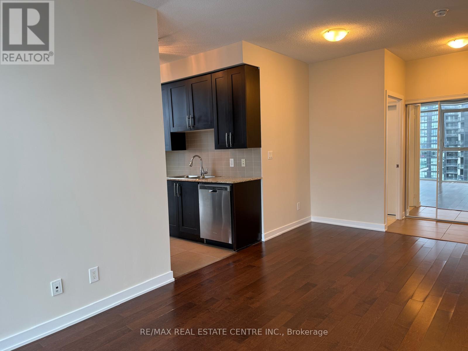 3904 - 4070 Confederation Parkway, Mississauga (City Centre), Ontario  L5B 0E9 - Photo 27 - W12599190