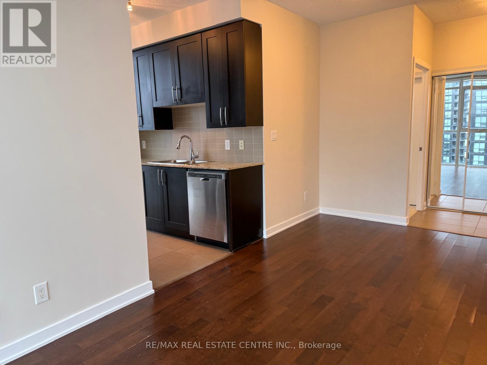 3904 - 4070 Confederation Parkway, Mississauga (City Centre), Ontario  L5B 0E9 - Photo 25 - W12599190