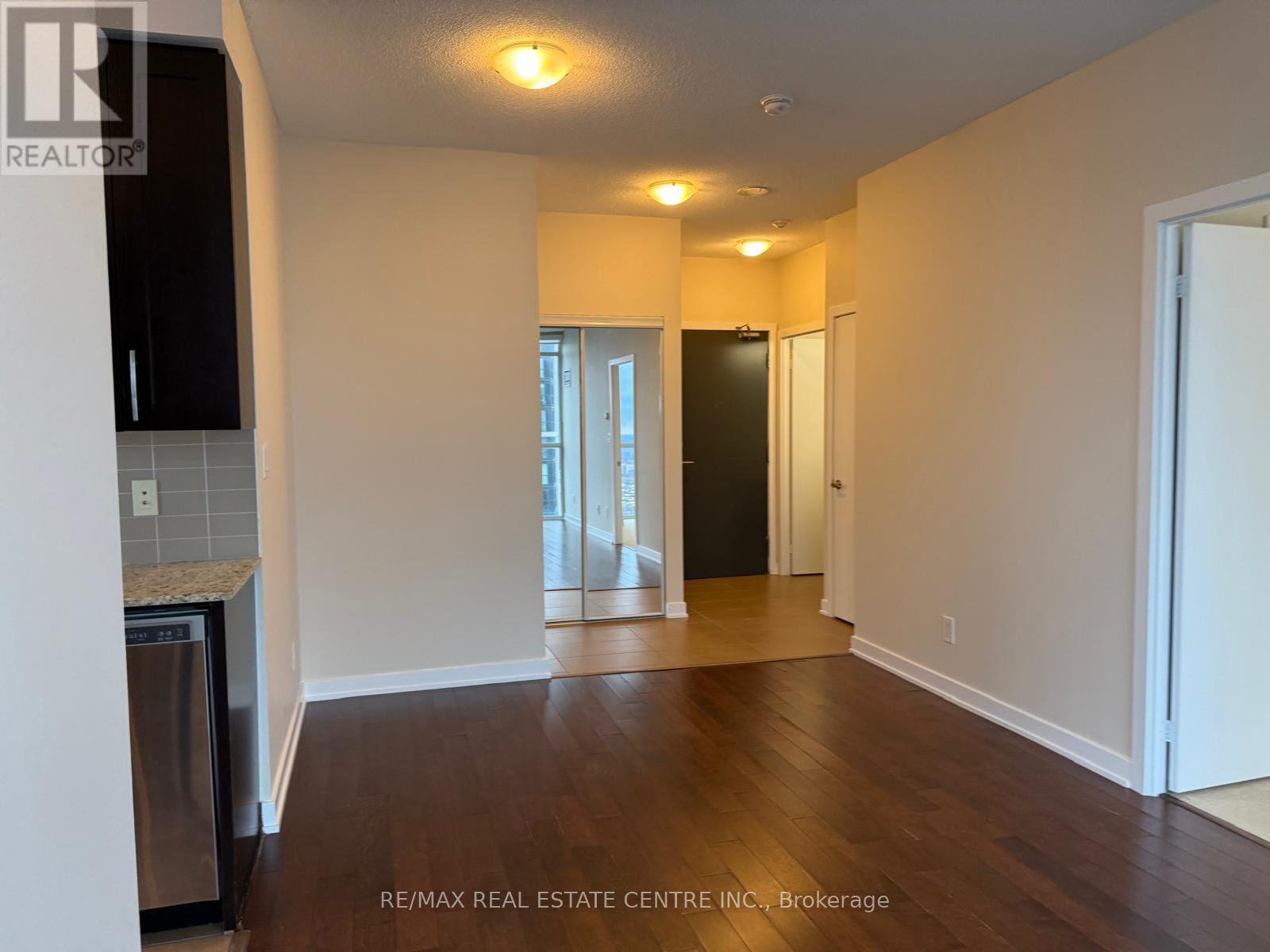 3904 - 4070 Confederation Parkway, Mississauga (City Centre), Ontario  L5B 0E9 - Photo 26 - W12599190