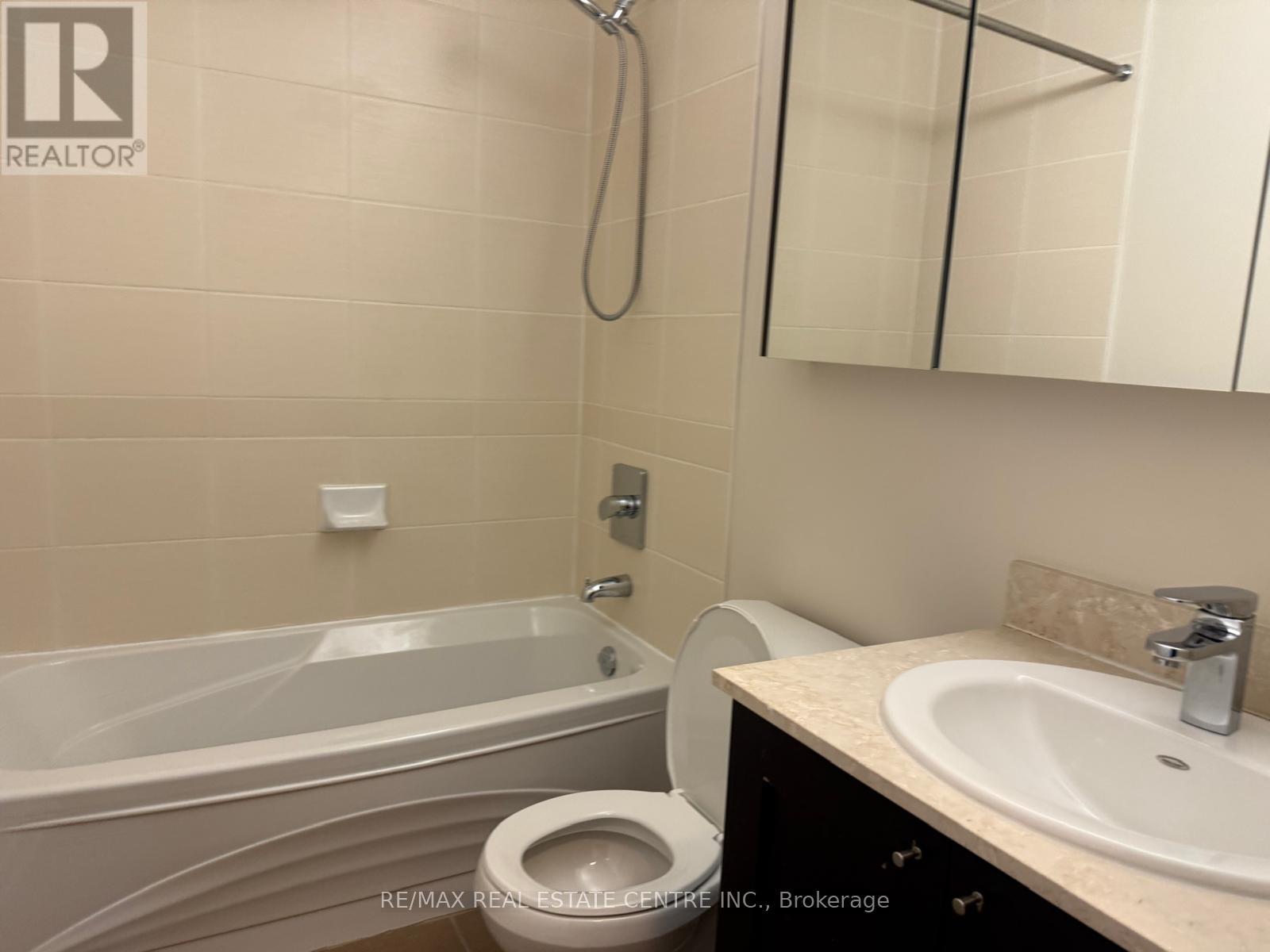 3904 - 4070 Confederation Parkway, Mississauga (City Centre), Ontario  L5B 0E9 - Photo 35 - W12599190