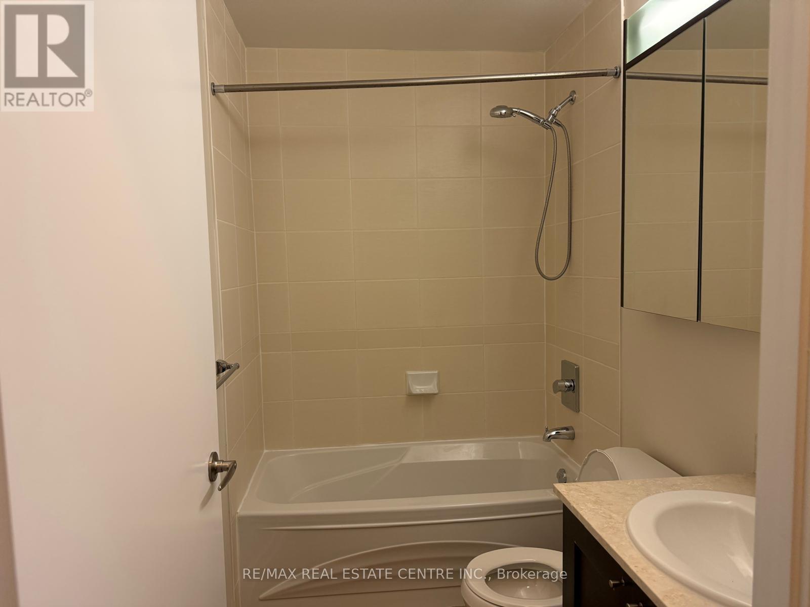 3904 - 4070 Confederation Parkway, Mississauga (City Centre), Ontario  L5B 0E9 - Photo 37 - W12599190