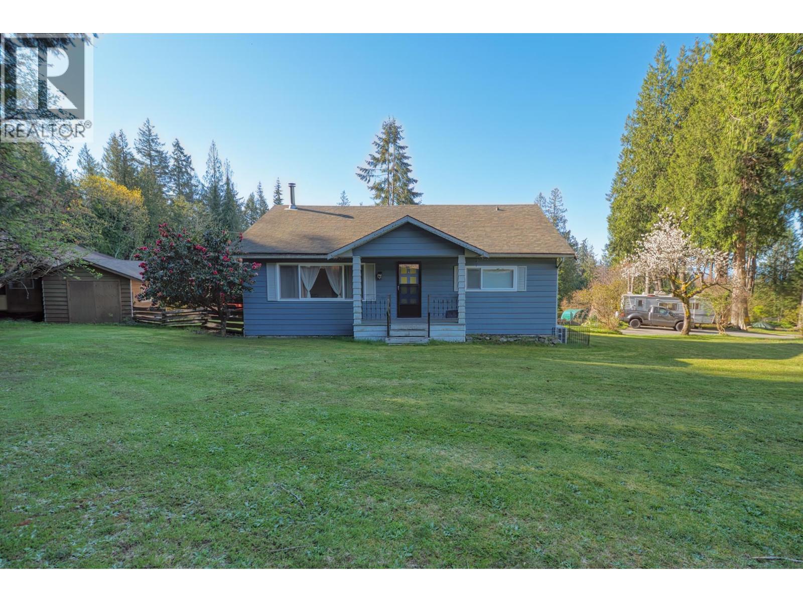 1106 A & B Gladwin Trail Road, Roberts Creek, British Columbia  V0N 2W4 - Photo 4 - R3089300