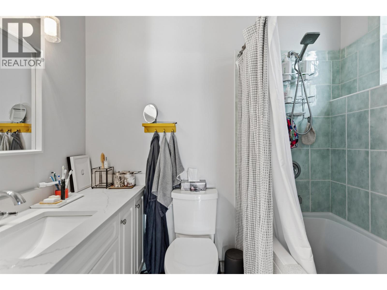 481 Central Avenue, Gibsons, British Columbia  V0N 1V1 - Photo 34 - R3089302