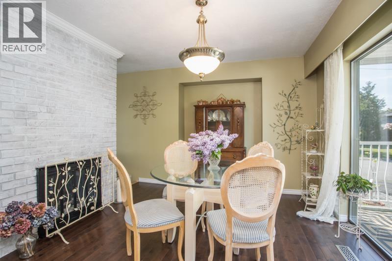 18985 119b Avenue, Pitt Meadows, British Columbia  V3Y 1X4 - Photo 9 - R3089306