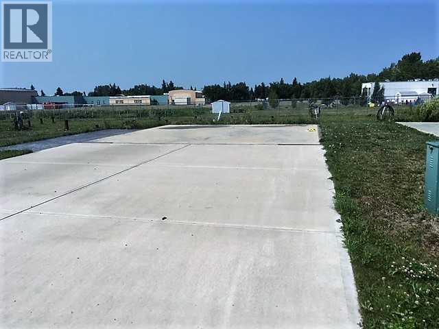 7 Cherry Lane Se, Three Hills, Alberta  T0M 2A0 - Photo 3 - A2270654