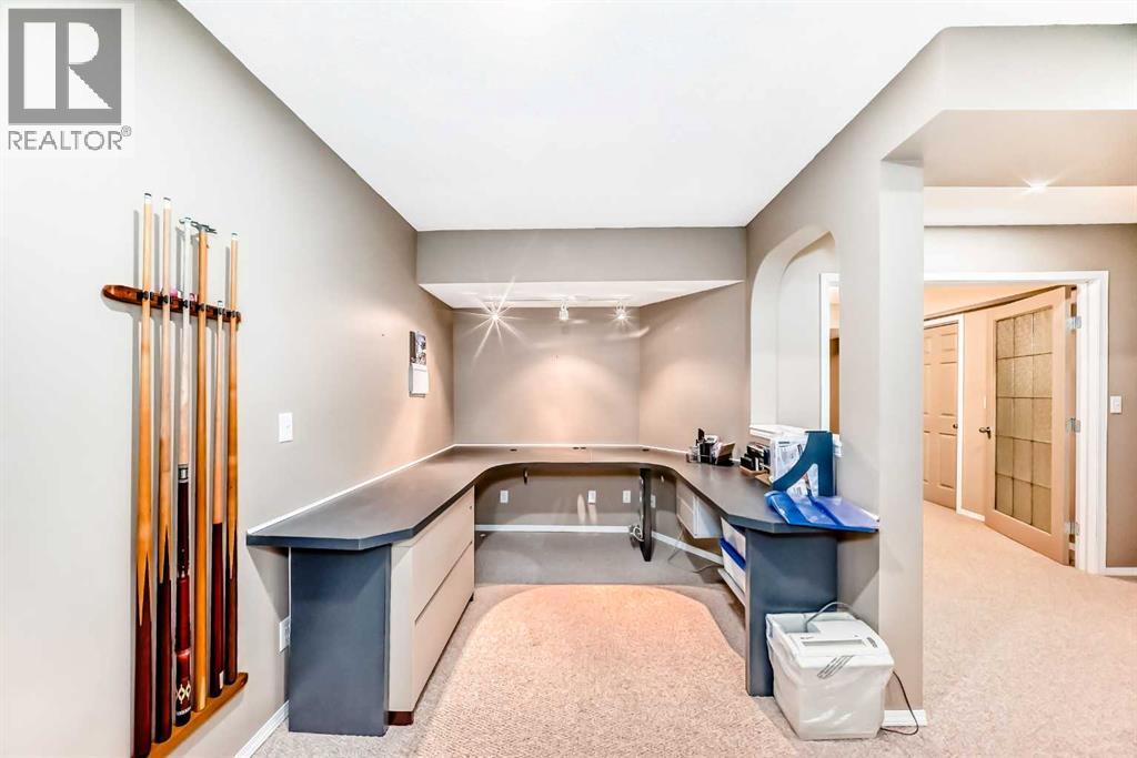 11931 Valley Ridge Drive Nw, Calgary, Alberta  T3B 5W3 - Photo 29 - A2283559