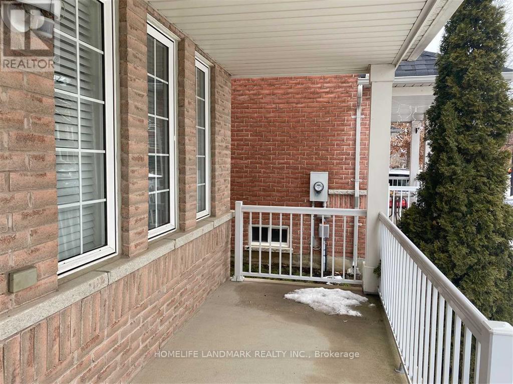 97 Gail Parks Crescent, Newmarket, Ontario  L3X 3C1 - Photo 2 - N12781818