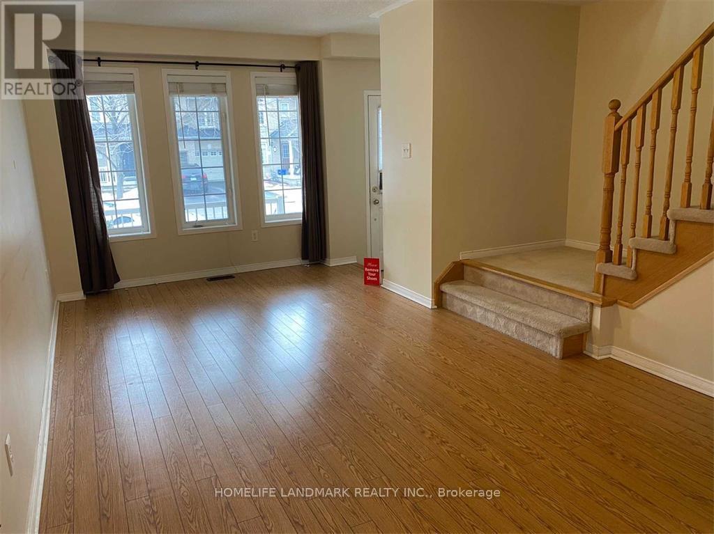 97 Gail Parks Crescent, Newmarket, Ontario  L3X 3C1 - Photo 4 - N12781818