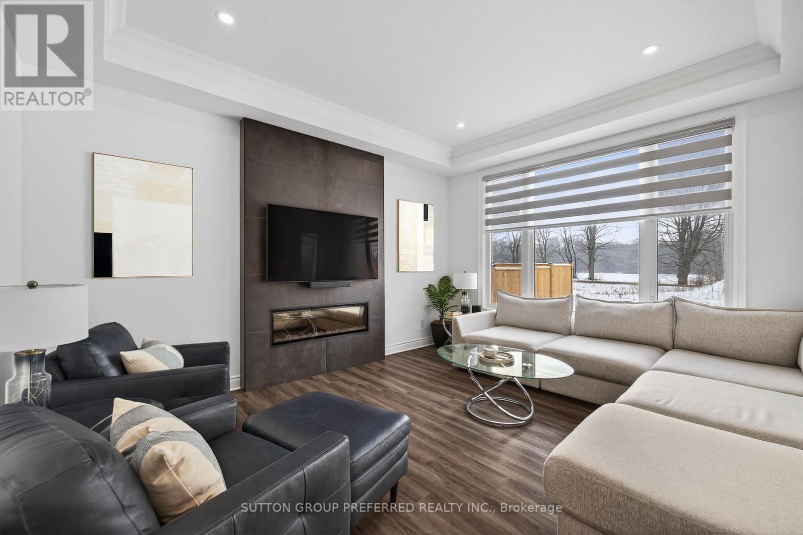 105 Harvest Lane, Thames Centre, Ontario  N0L 1G2 - Photo 21 - X12781792