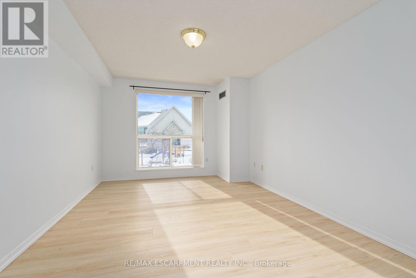 209 - 2155 Burnhamthorpe Road W, Mississauga, Ontario  L5L 5P4 - Photo 19 - W12781816