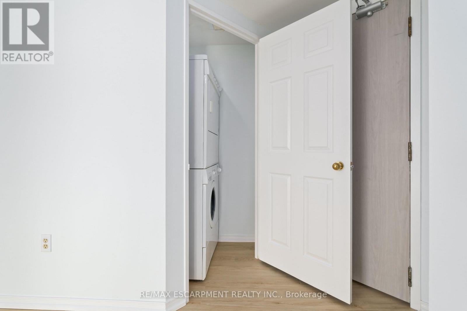 209 - 2155 Burnhamthorpe Road W, Mississauga, Ontario  L5L 5P4 - Photo 28 - W12781816