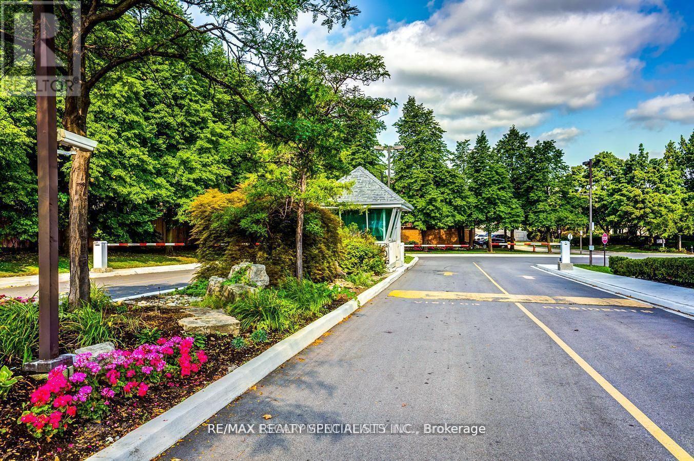 209 - 2155 Burnhamthorpe Road W, Mississauga, Ontario  L5L 5P4 - Photo 35 - W12781816