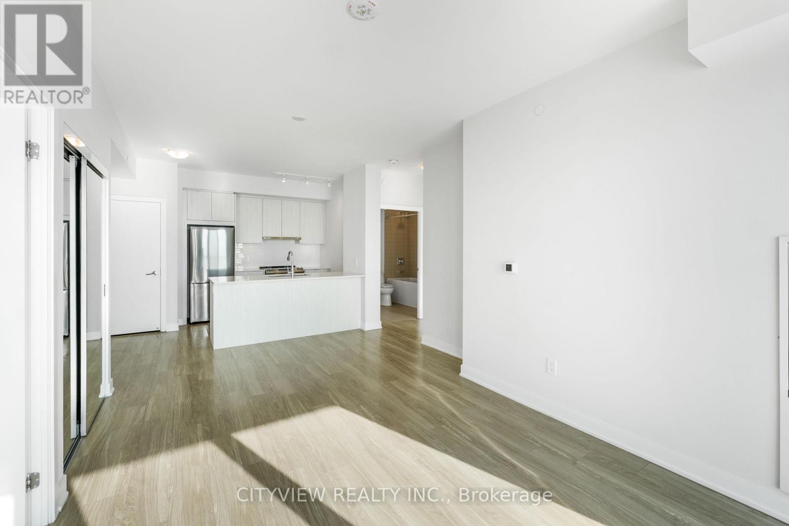 3507 - 430 Square One Drive, Mississauga, Ontario  L5B 0L6 - Photo 10 - W12781822