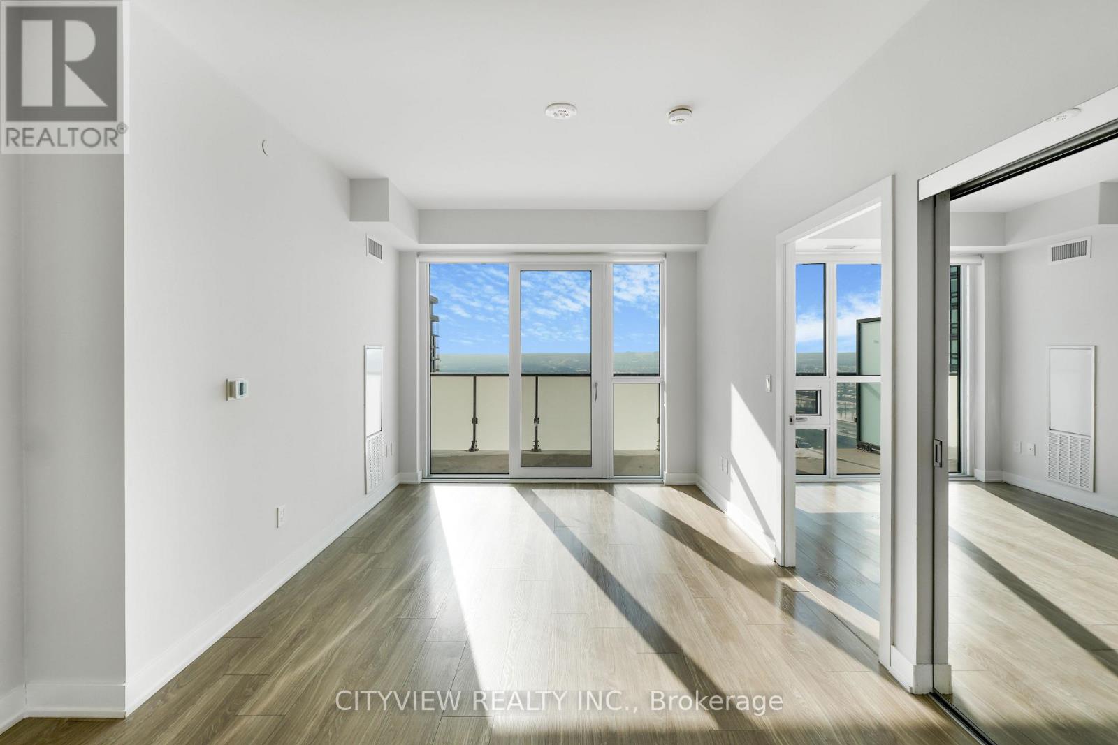 3507 - 430 Square One Drive, Mississauga, Ontario  L5B 0L6 - Photo 8 - W12781822