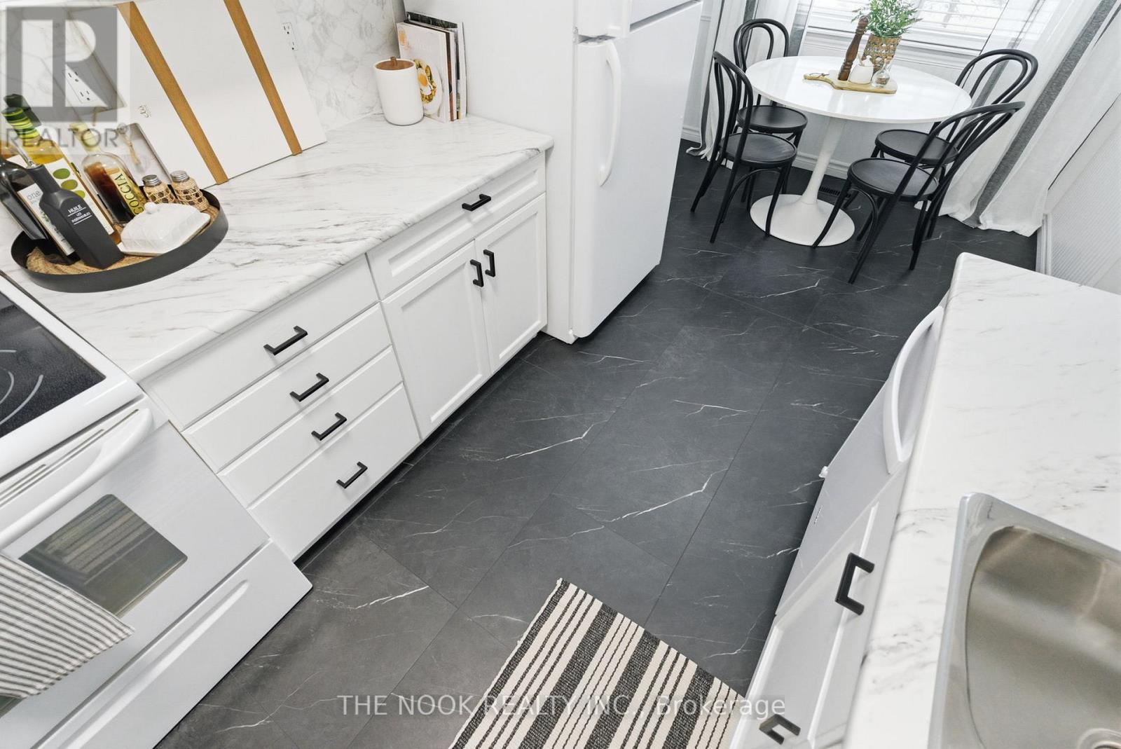 523 Cherryhill Street, Oshawa, Ontario  L1H 7S1 - Photo 14 - E12781844