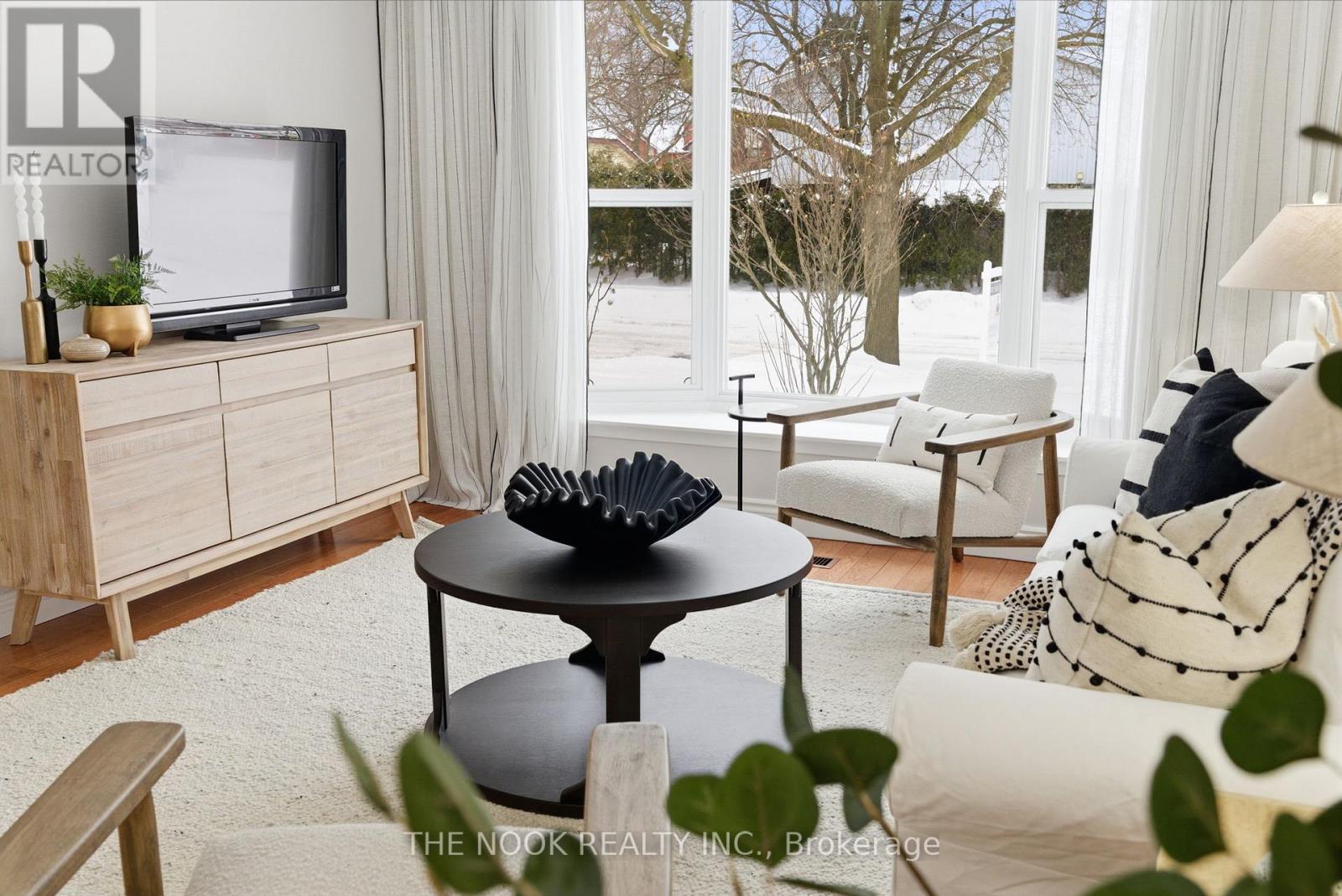 523 Cherryhill Street, Oshawa, Ontario  L1H 7S1 - Photo 6 - E12781844