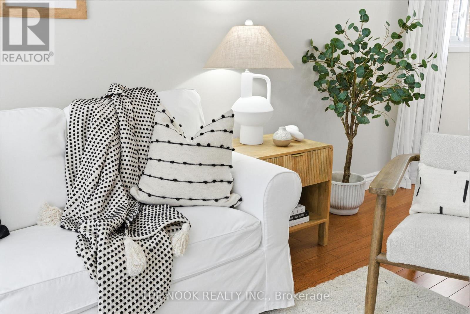 523 Cherryhill Street, Oshawa, Ontario  L1H 7S1 - Photo 7 - E12781844