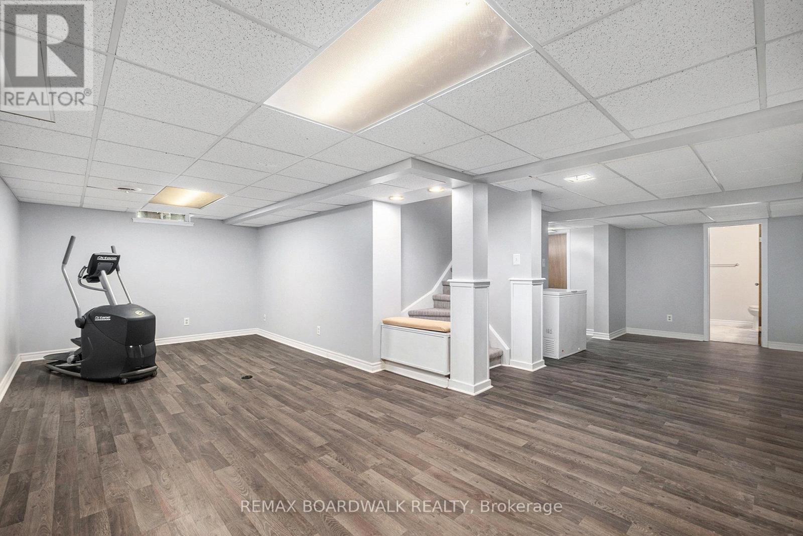 1315 Prestone Drive, Ottawa, Ontario  K1E 2Z2 - Photo 22 - X12781832