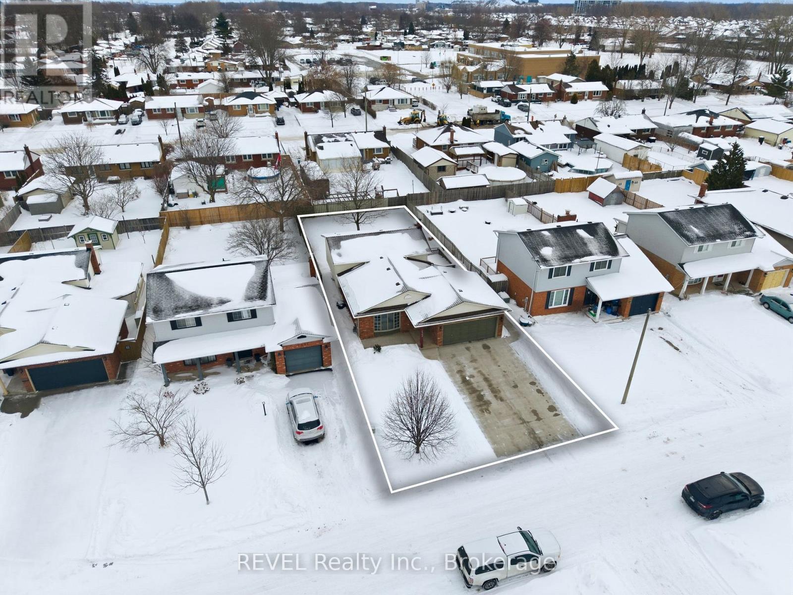 7362 Nathan Crescent, Niagara Falls, Ontario  L2G 7R6 - Photo 48 - X12781856