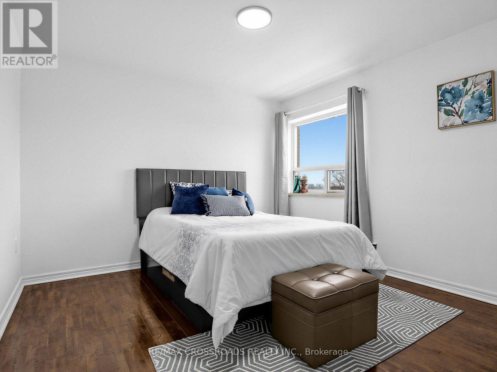 407 - 8 Kingsbridge Court, Toronto, Ontario  M2R 1L5 - Photo 19 - C12781836