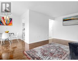 407 - 8 KINGSBRIDGE COURT, Toronto, Ontario