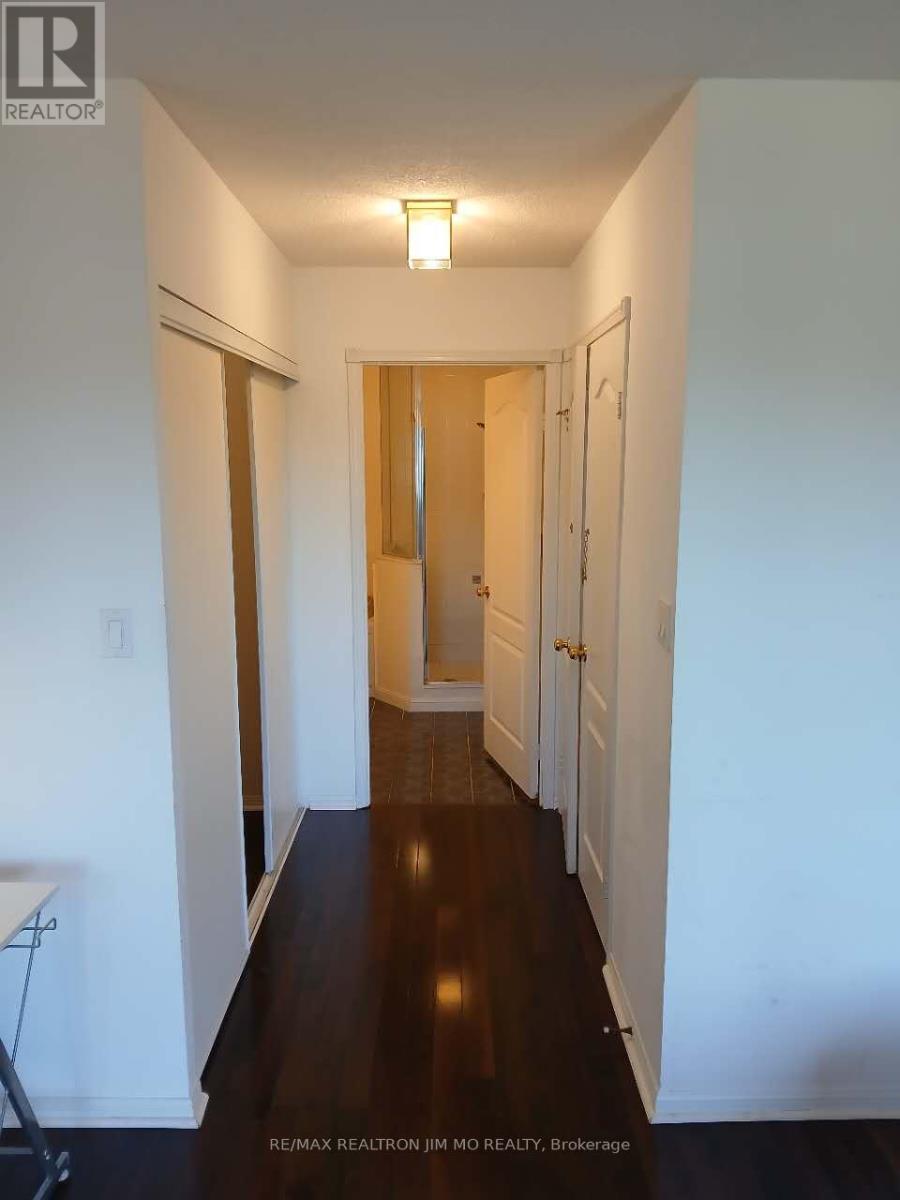 47, Master Bedroom - 312 Grandview Way, Toronto, Ontario  M2N 6V3 - Photo 11 - C12781838